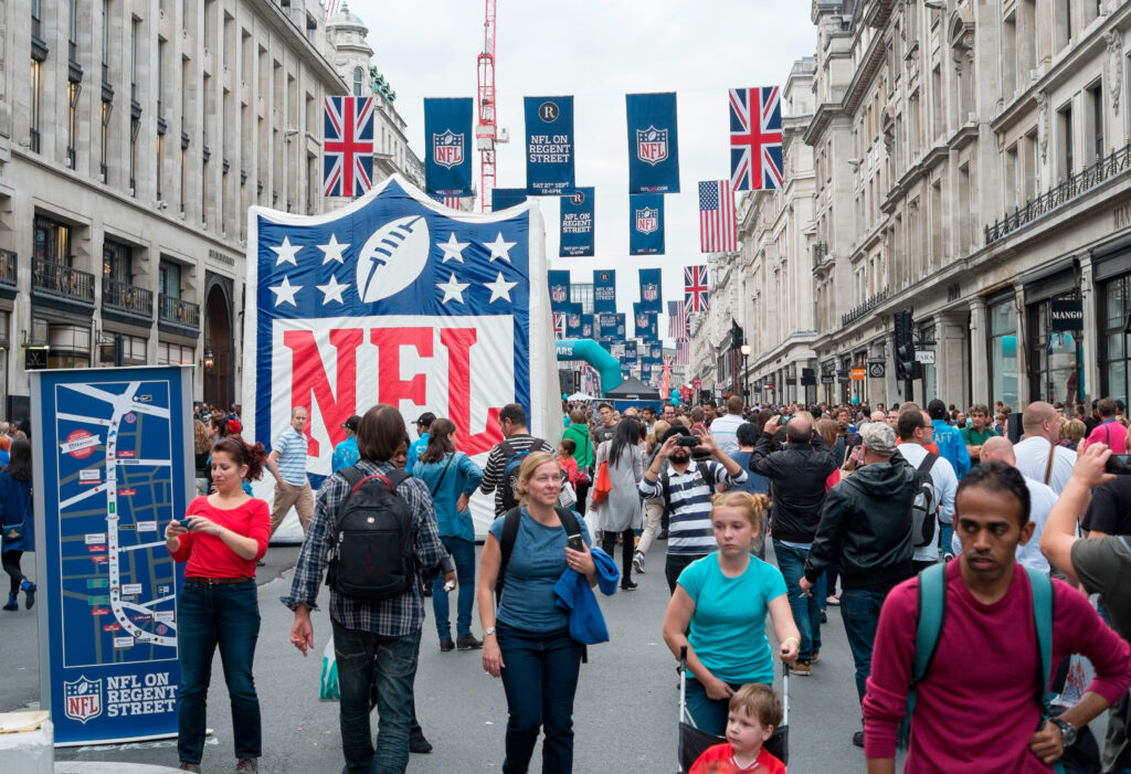 nfl-london-londres-street-calle